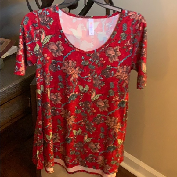 Top - Picture 2 of 5